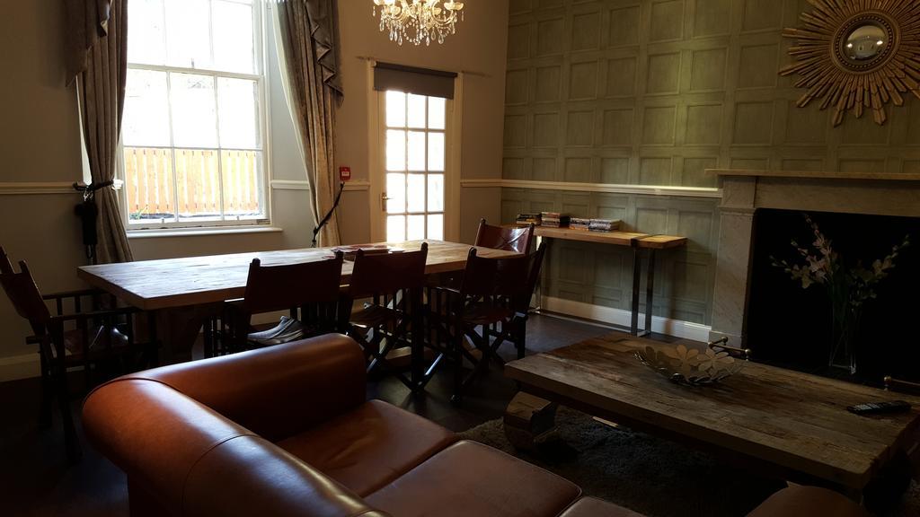 City Retreat Edinburgh Aparthotels Δωμάτιο φωτογραφία